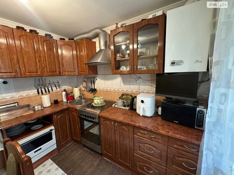 Продаж Квартира Свердловський масив