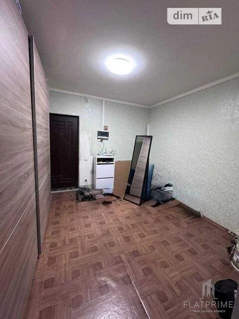 Продаж 1к квартири 57 кв. м на просп. Академіка Глушкова 9Є