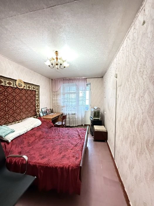 Продаж 3к. квартири на пр. Івана Мазепи 70 кв. м.