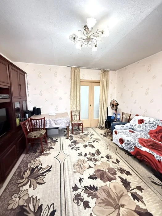 Продаж 3к. квартири на пр. Івана Мазепи 70 кв. м.