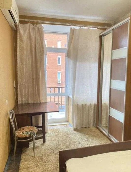 Продам 2 к.кв. с ремонтом район Госпрома