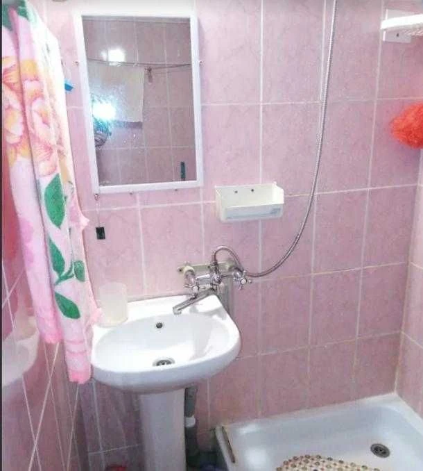 Продам 1 к.кв. студию м.Южный Вокзал, Центральный рынок