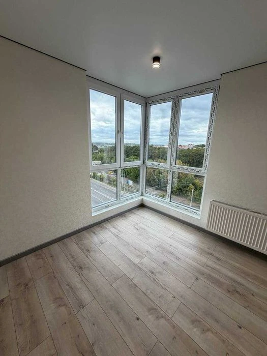 2к КВАРТИРА В ЦЕНТРІ | 72м² | дизайнерський ремонт | ЖК УКРС