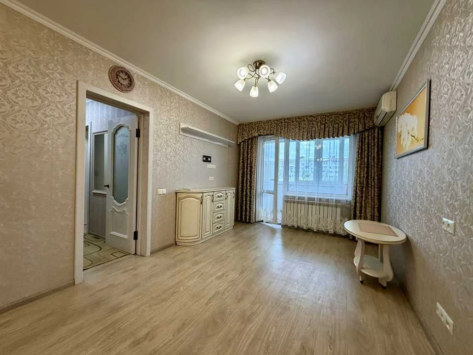 Квартира. Миколаїв, Центральний просп. (Леніна)