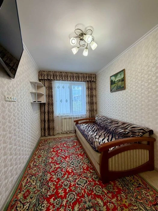 Продаю 2-кімнатну квартиру, пр-т. Центральний / 3 Слобідська