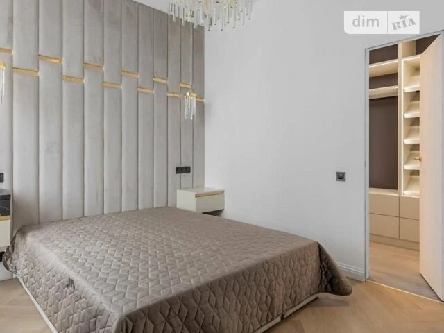 Sale of 1-room apartment 51.2 sq. m. on Andriy Verkhoglyada St. 15A