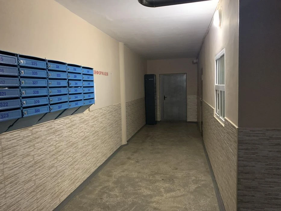 3к.кв., Вернадского, 1, Центр