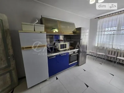 Продаж 2к квартири 74 кв. м на просп. Павла Тичини 16/2 • ID