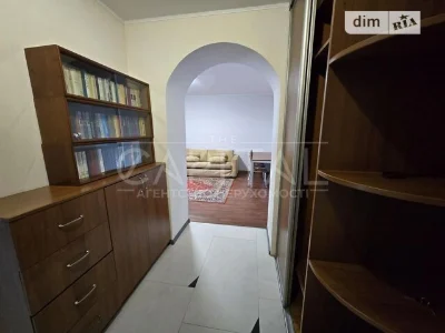 Продаж 2к квартири 74 кв. м на просп. Павла Тичини 16/2 • ID