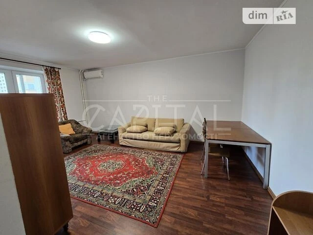 Продаж 2к квартири 74 кв. м на просп. Павла Тичини 16/2 • ID