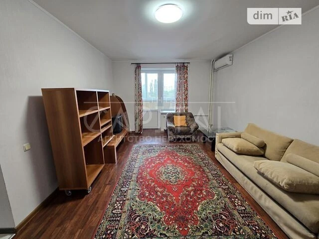 Продаж 2к квартири 74 кв. м на просп. Павла Тичини 16/2 • ID
