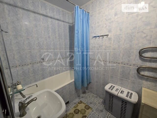Продаж 2к квартири 74 кв. м на просп. Павла Тичини 16/2 • ID