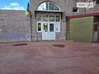 Продаж 2к квартири 74 кв. м на просп. Павла Тичини 16/2 • ID