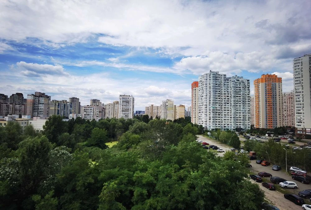Продам отличную 1 комнатную квартиру на Позняках, по ул. Дра