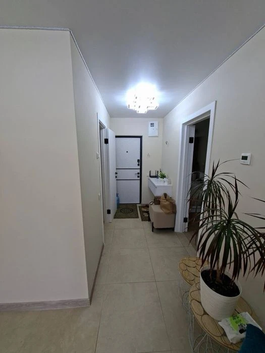 Продам 1-кімнатну квартиру на Перемозі-5, Бульвар Слави, 4.