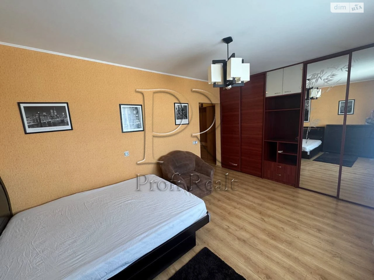 Продаж Квартира Деснянський
