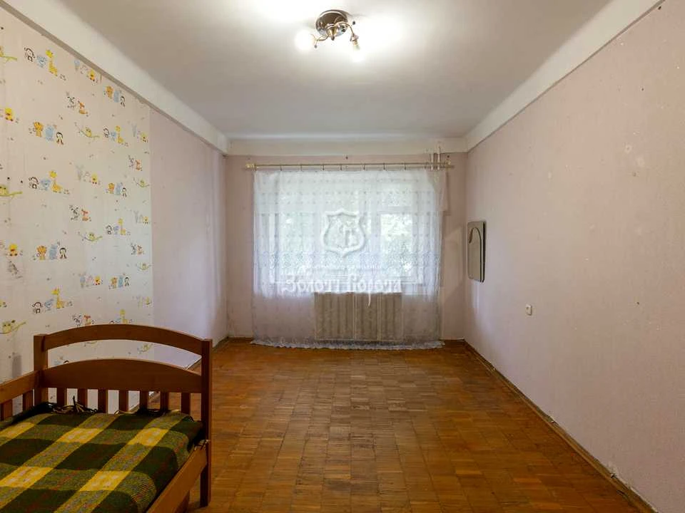 Квартира. Київ, Івана Миколайчука вул. (Серафимовича)
