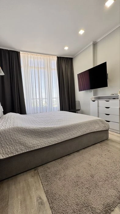 Продаж ‼️ЖК Бельєтаж ‼️70 м ‼️Дизайнерський ремонт ‼️ Парк Ш
