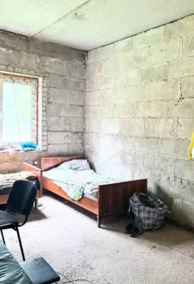 Продам 2х этажный дом , новострой , на Залютино