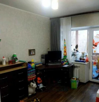 Продам 1 комнатную квартиру на Жасминовом
