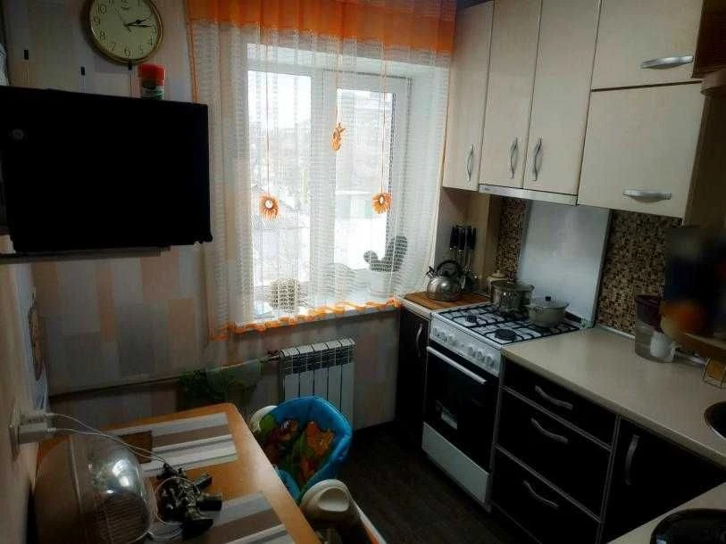 Продам 1 комнатную квартиру на Жасминовом