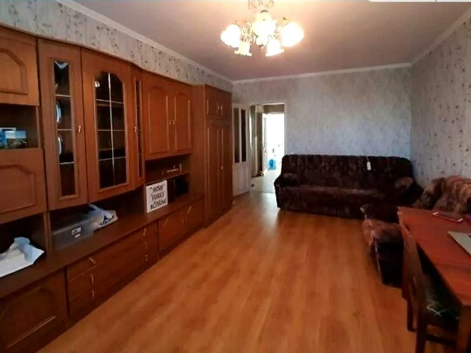 Квартира. Дніпро, Метробудівська вул.