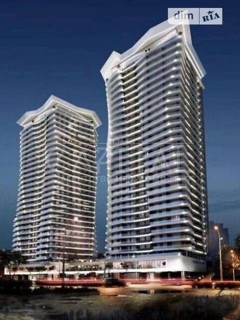 Продажа 2к квартиры 55 кв. м по ул. Коновальца Евгения 19 • I