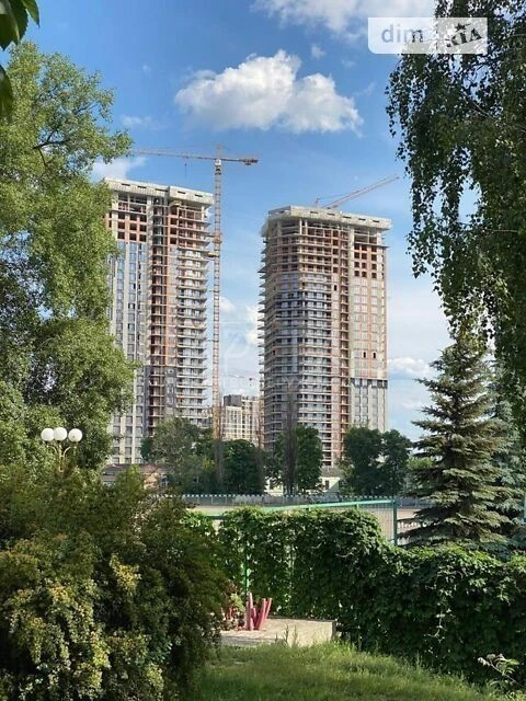 Sale of 2-room apartment 55 sq. m. on Konovaltsya Yevhena 19 • I