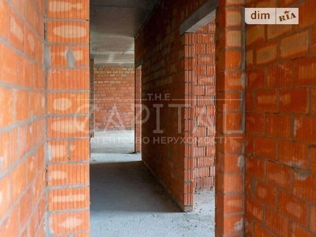 Sale of 2-room apartment 55 sq. m. on Konovaltsya Yevhena 19 • I