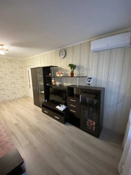 Двох кімнатна квартира Центральна частина Міста