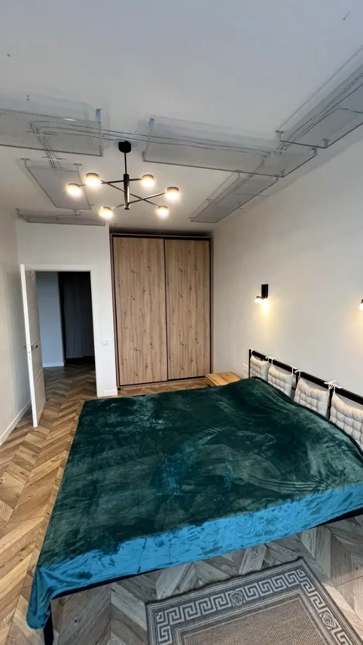 Продажа квартиры 3-комн. 78 м² 7/26 эт.