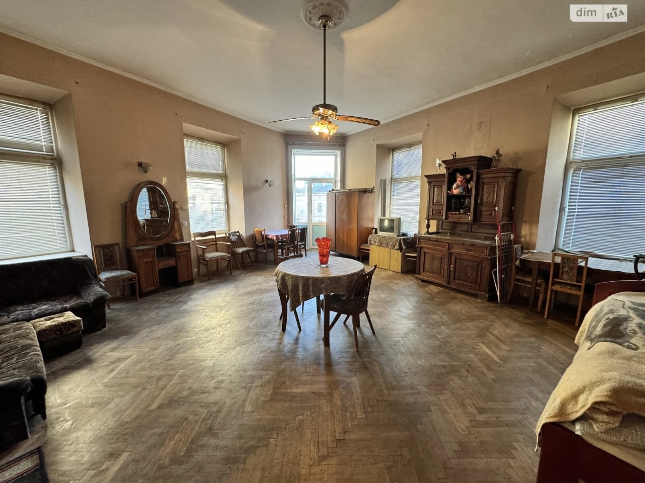 Продаж Квартира Галицький