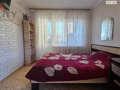 Продаж Квартира Тополя-2