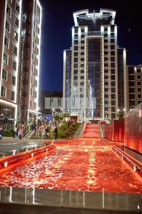 3-room apartment for sale, Bulvar Fontaniv residential complex, Saperne Pole st.,