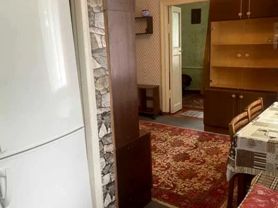 Квартира. Дніпро, Криворізька вул.