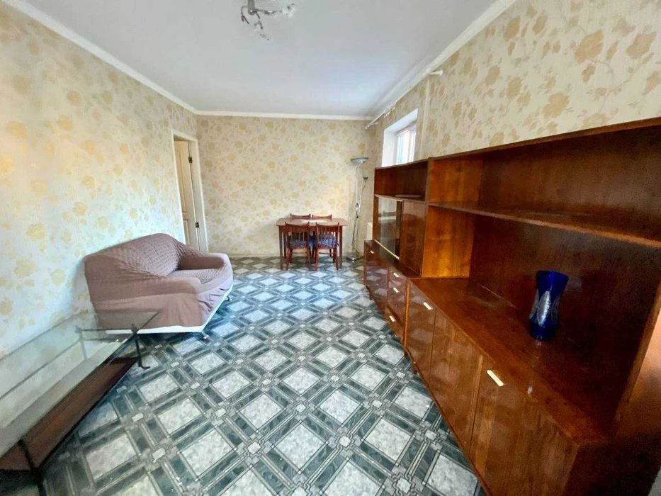 Продам 2-х кв Калнышевского /Косиора 1 этаж , возле Сквера У