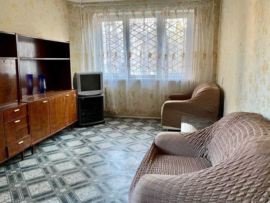 Продам 2-х кв Калнышевского /Косиора 1 этаж , возле Сквера У