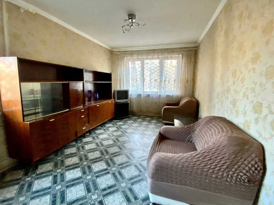 Продам 2-х кв Калнышевского /Косиора 1 этаж , возле Сквера У