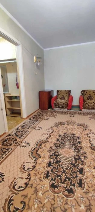 л о к а ц и я Т О П  продам 2к квартиру 3й этаж, газ, ул. Ю.