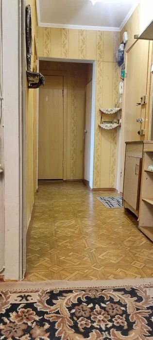 л о к а ц и я Т О П  продам 2к квартиру 3й этаж, газ, ул. Ю.