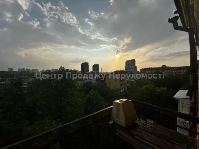 Продаж 1-кімн. кв. 36, 3 м², 5/5 эт, Київ – відмінне житло з