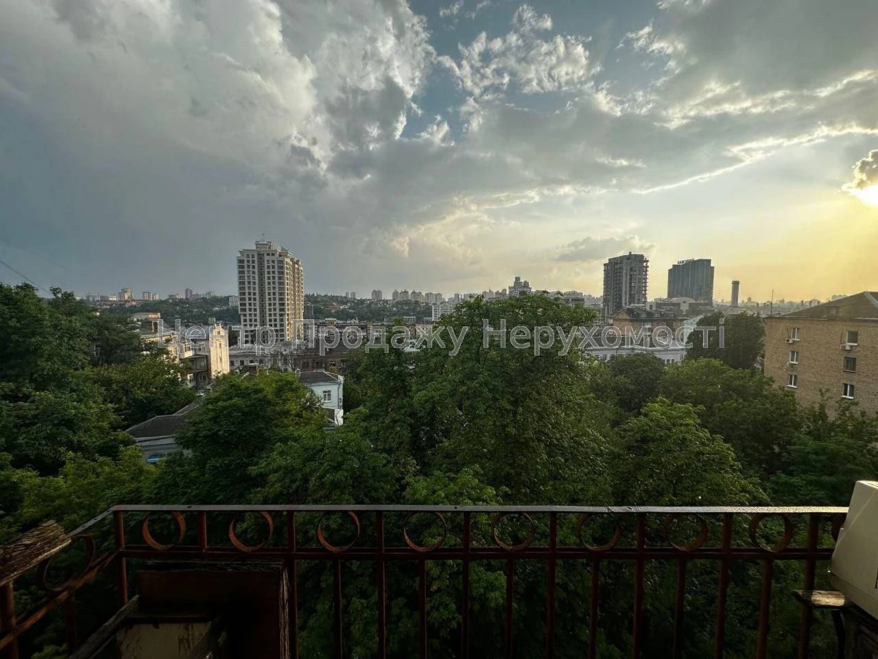 Продаж 1-кімн. кв. 36, 3 м², 5/5 эт, Київ – відмінне житло з