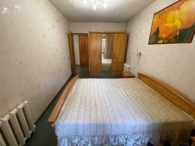 Продам 3к Чешку Поля низ ( Кирова ) Минина Менахем Шнеерсона
