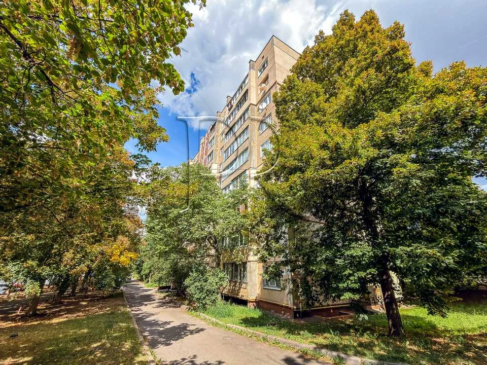 Квартира. Київ, Академіка Кіпріанова вул.
