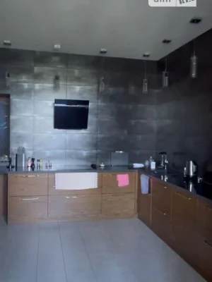 Продаж 5к квартири 221 кв. м на наб. Оболонська 15 корпус 4