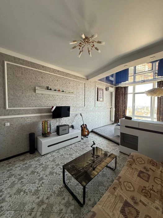 I will sell 1-room residential complex Apelsyn Center. Gorgeous sea view