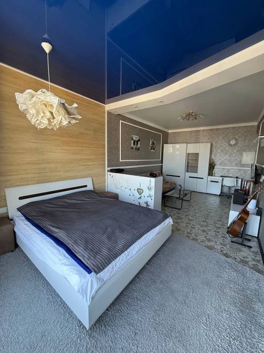 I will sell 1-room residential complex Apelsyn Center. Gorgeous sea view