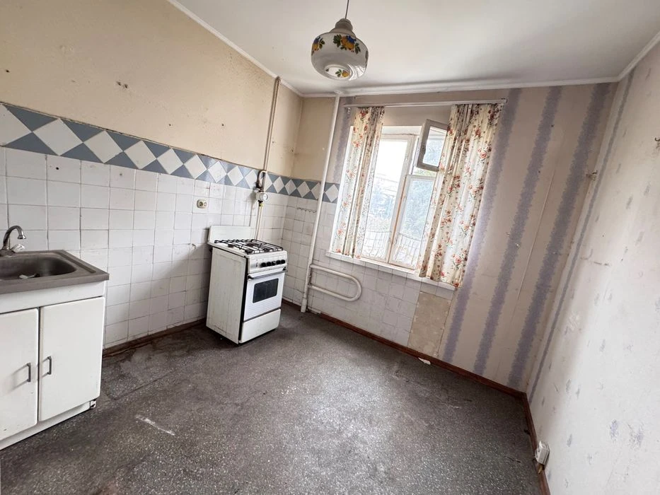 Продається двокімнатна квартира. Метро Мінська