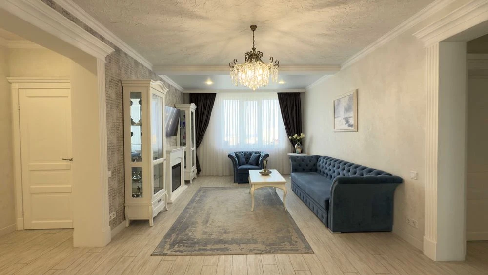 Продам 3 комнатную квартиру с ремонтом ЖК Мандарин Приморски