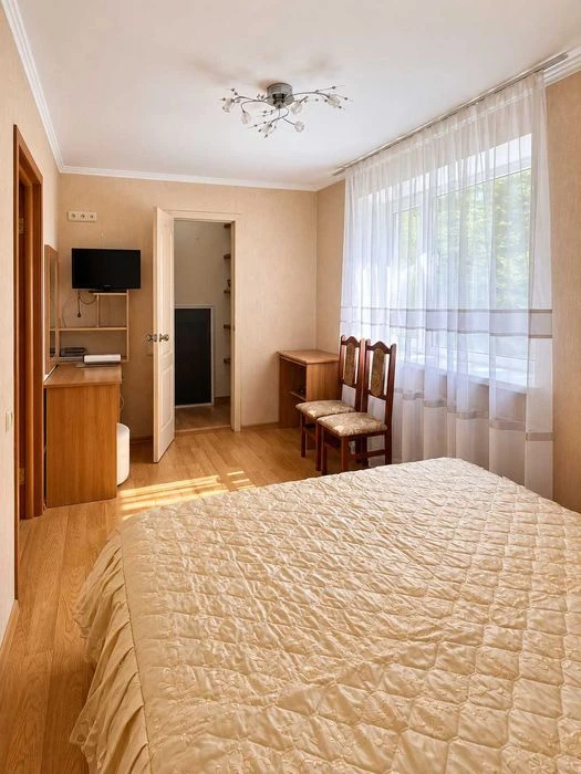 ПРОДАМ 2-комнатную квартиру на Черёмушках! Филатова /Срочно.